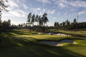 Golfpiste Businessaamun kausi 2026 starttaa toukokuussa
