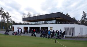 Businessaamujen startti Rock Golfissa
