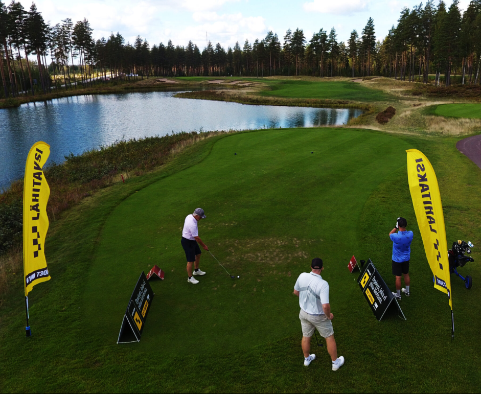 Sujuvaa kulkemista golfautolla ja Lähitaksilla