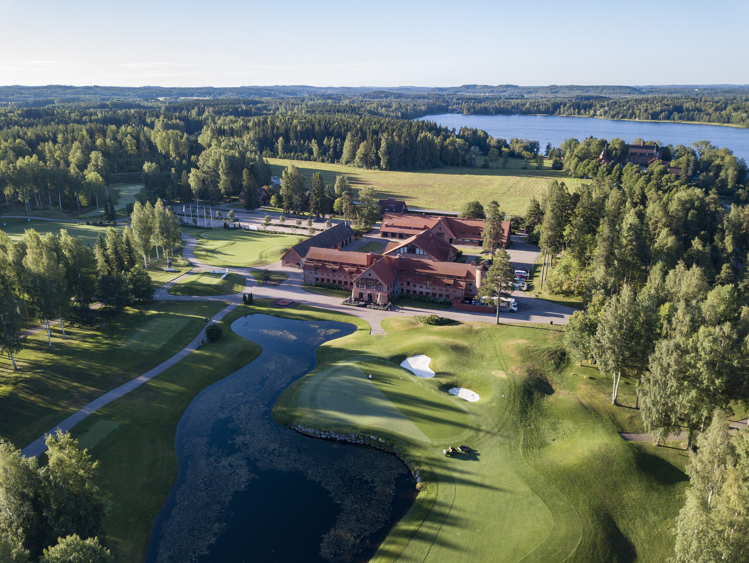 Businessaamu Special 17.6.2026 Vanajanlinna Golfissa